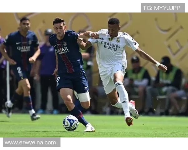 追逐梦想的脚步做真正的足球明星从这里开始